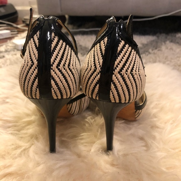 Alexander McQueen Woven Heels - Picture 5 of 7